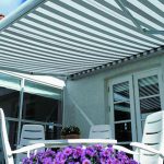 awning-gulung-retractable-awning